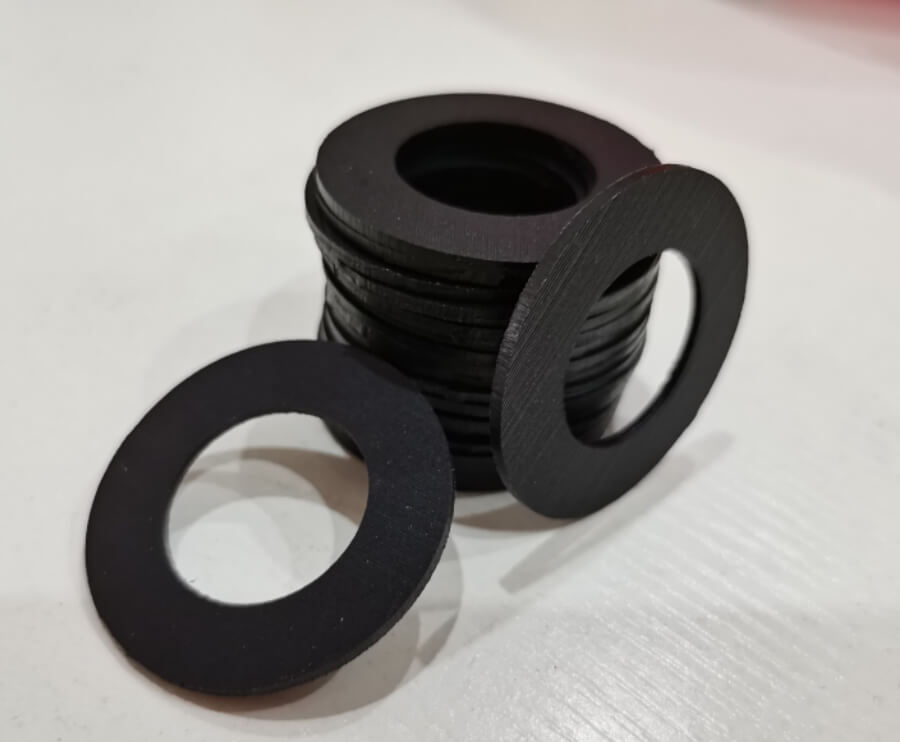 Black plastic gasket for industrial sealing use